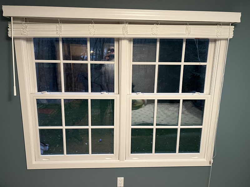 Builder grade inefficient double hung windows